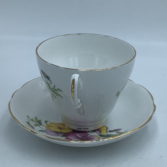 Regency English Bone China Pansy Teacup and Saucer - Picture 3 of 12
